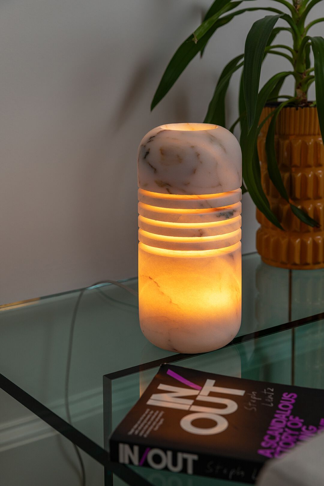 Настольная лампа из мрамора Extremoz Maami Home Lumi ARCH-00106009 - Вид №1