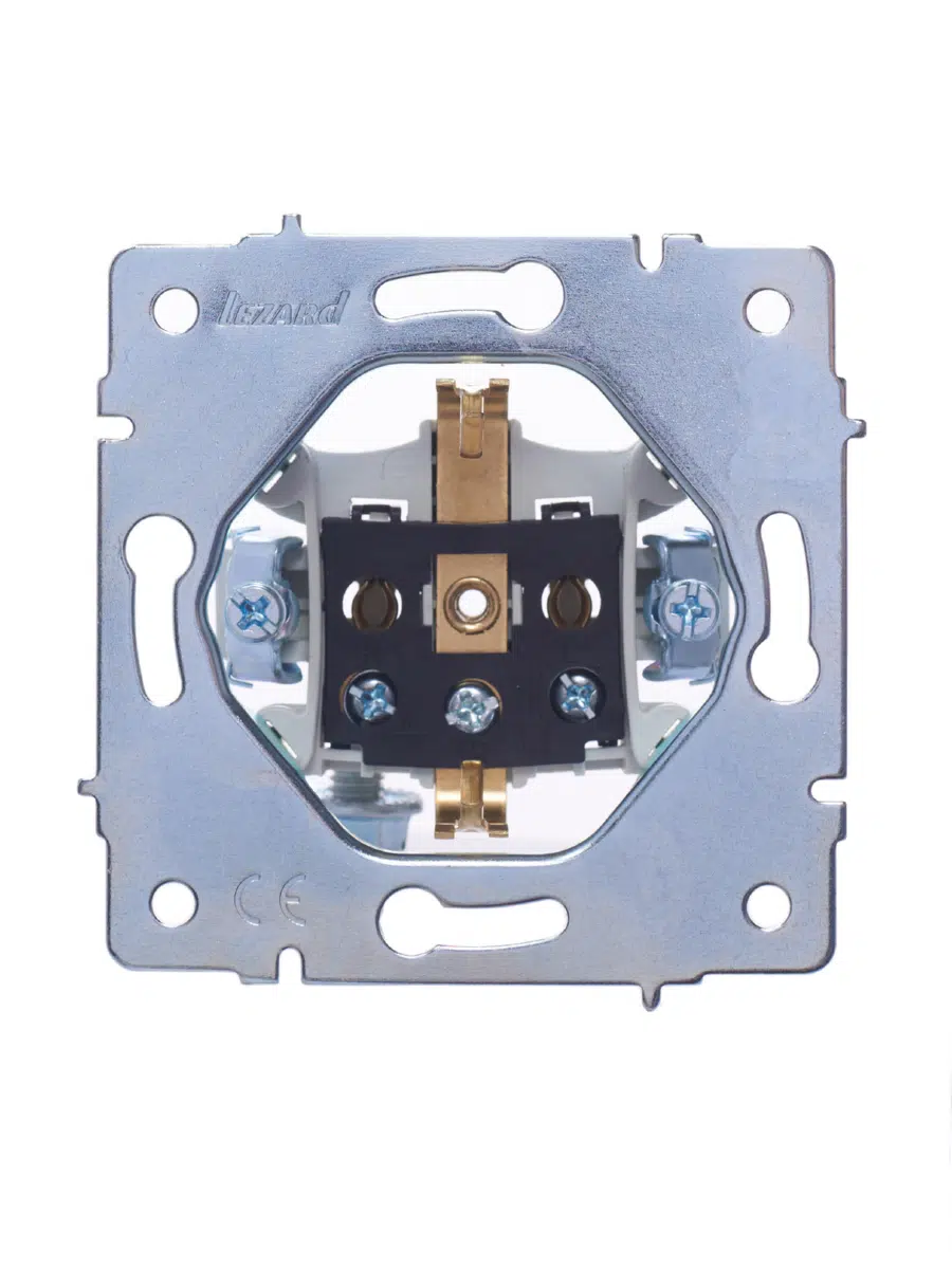 KARINA Розетка сз белый LEZARD 707-0288-122В - Вид №5