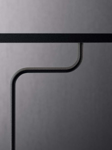 Алюминиевая светодиодная настольная лампа