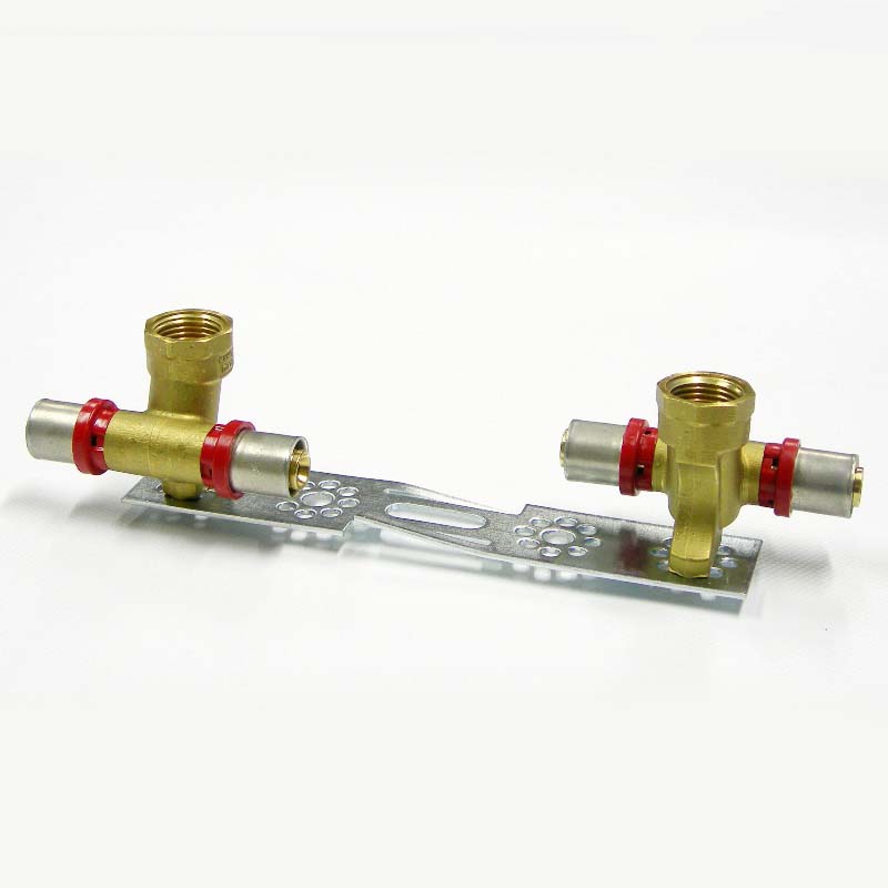 Водорозетка пресс-В проходная двойная на планке, серия63G TIEMME 20x1/2" 1650137