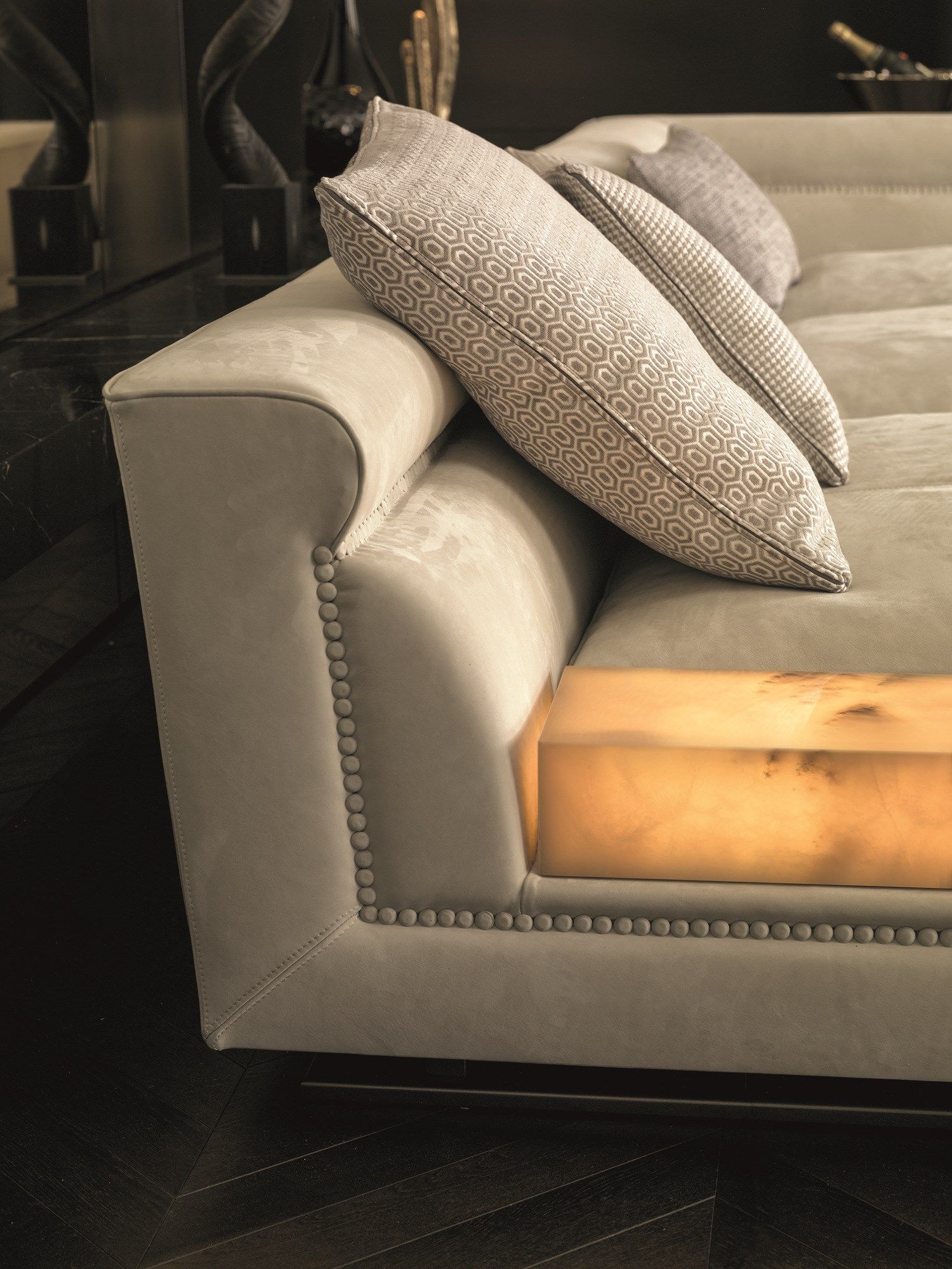 Модульный кожаный диван с журнальной стойкой Longhi Loveluxe 2017-Essence collection ARCH-00053634 - Вид №6