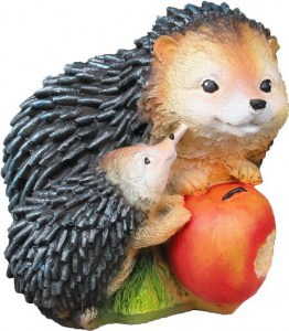 11203 ЁЖИК с яблоками, скульптура из бетона LAB.Space