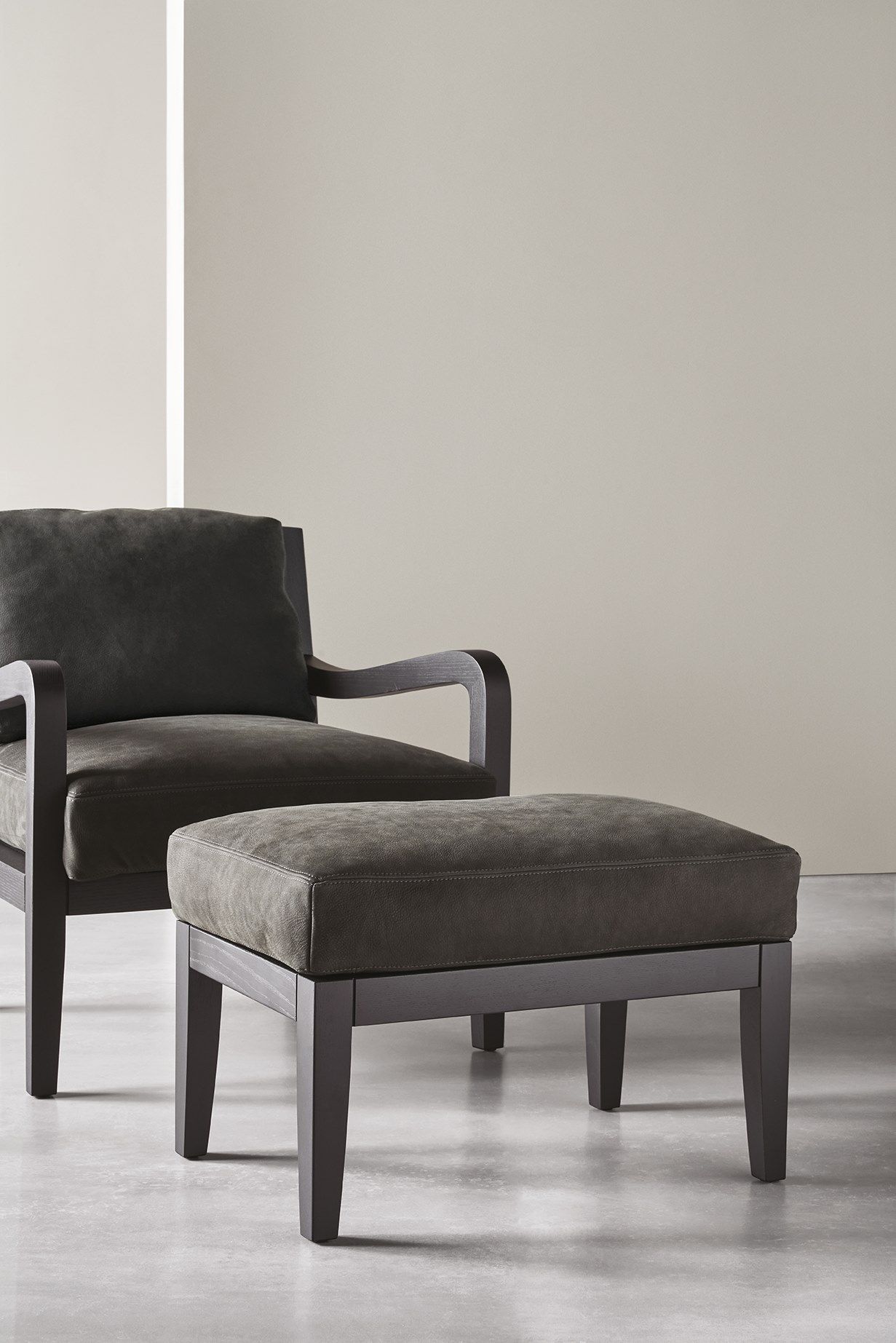 Прямоугольная кожаная подставка для ног Meridiani Форрест ARCH-00145069 - Вид №1