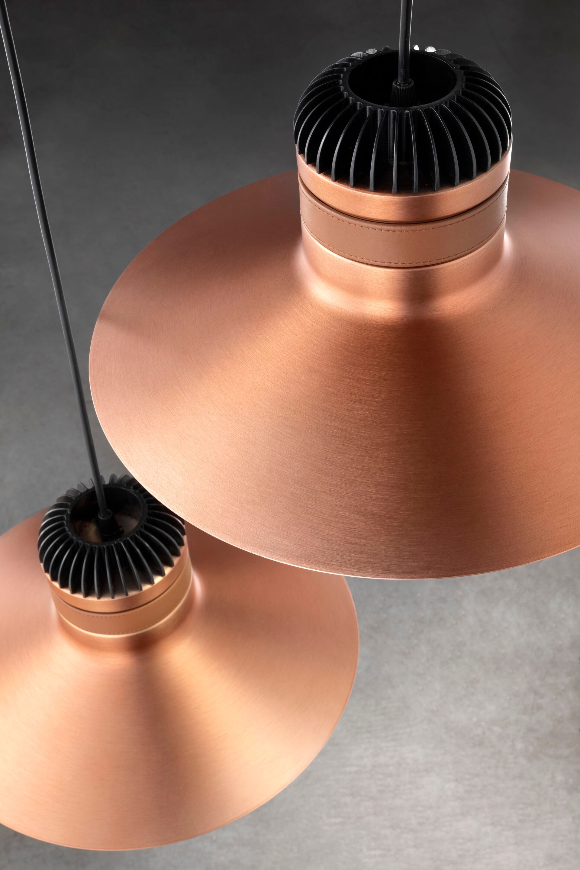 Матовый стеклянный светодиодный подвесной светильник Masiero Cordea ARCH-00011942 - Вид №3