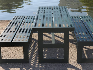 Прямоугольный стол из нержавеющей стали