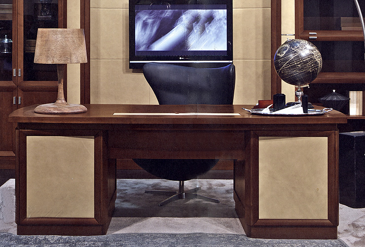 Письменный стол  BAMAX 81.8008 CLASSICO
