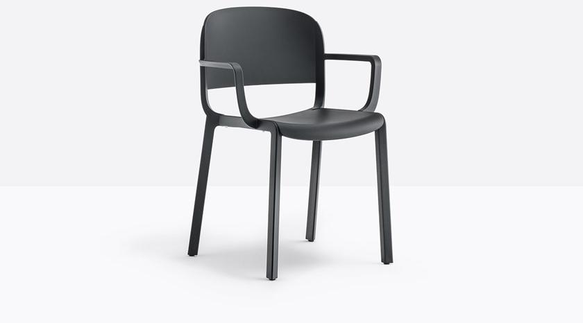 Pedrali Стул полипропиленовый с подлокотниками Dome 265 - Вид №1