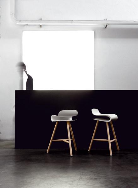 Kristalia Табурет из дерева Bcn sun-id-1382204 - Вид №4