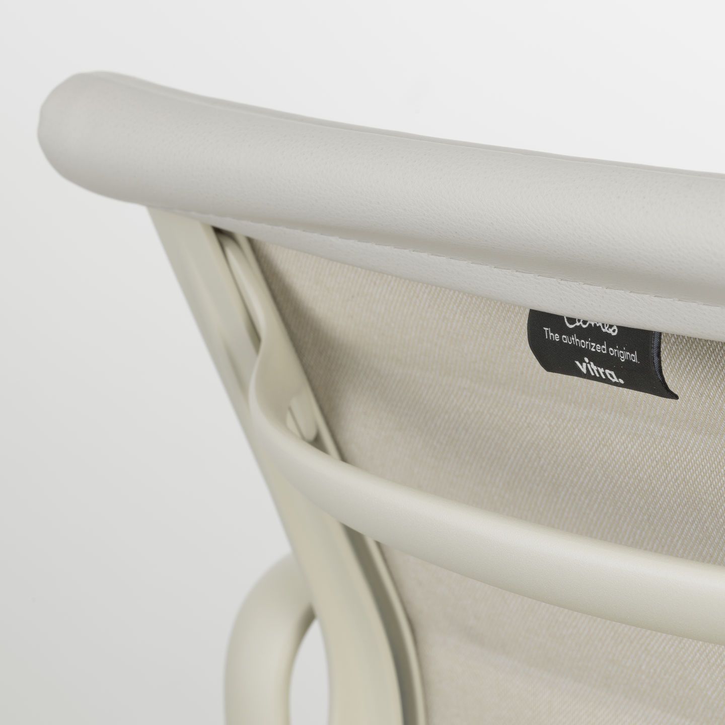 Ткань спиц поворотный стул с подлокотниками VITRA Eames Aluminium Group ARCH-00087363 - Вид №28