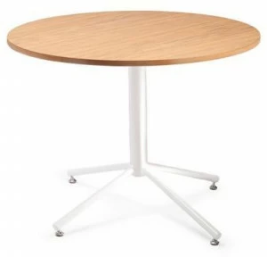 Deadgood Низкий круглый журнальный столик из дуба с основанием 4 звезды Working girl Wg7