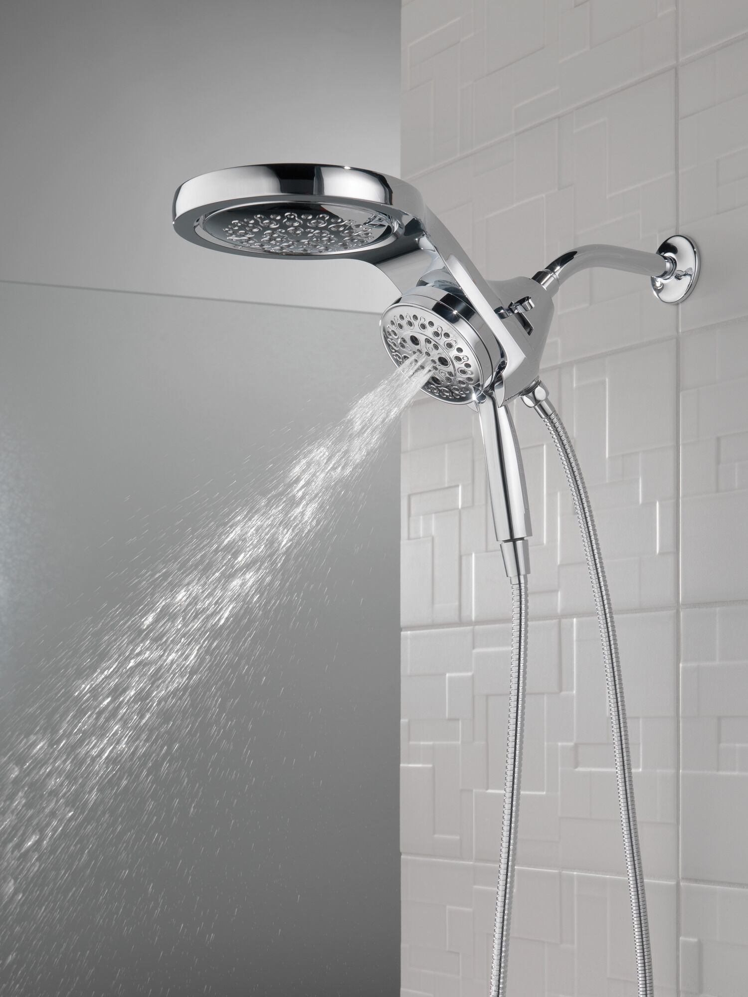 58680-25 HydroRain® H2Okinetic® 5-регулировочная душевая лейка два в одном Delta Faucet Universal Showering Хром  - Вид №16