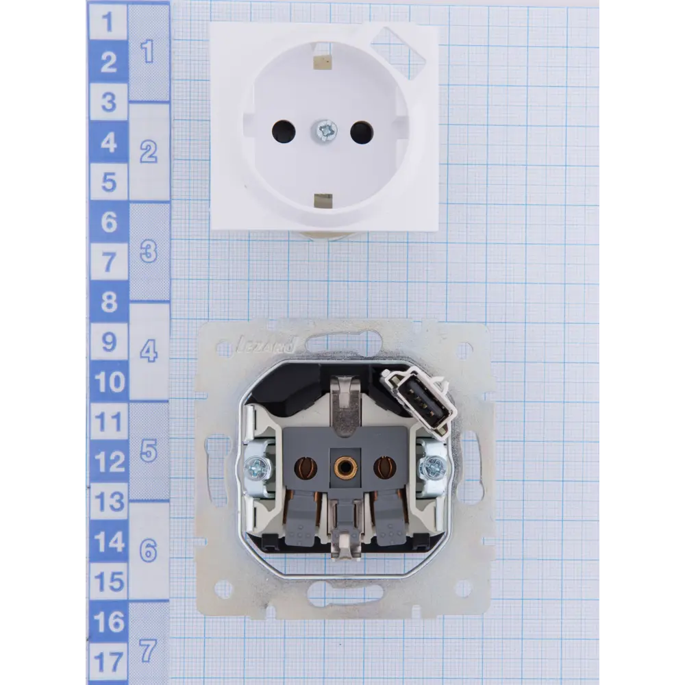 Розетка Lezard Karina с заземлением разъем USB цвет белый STLM-2151584 - Вид №6