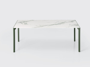 Выдвижной прямоугольный садовый стол из Dekton®