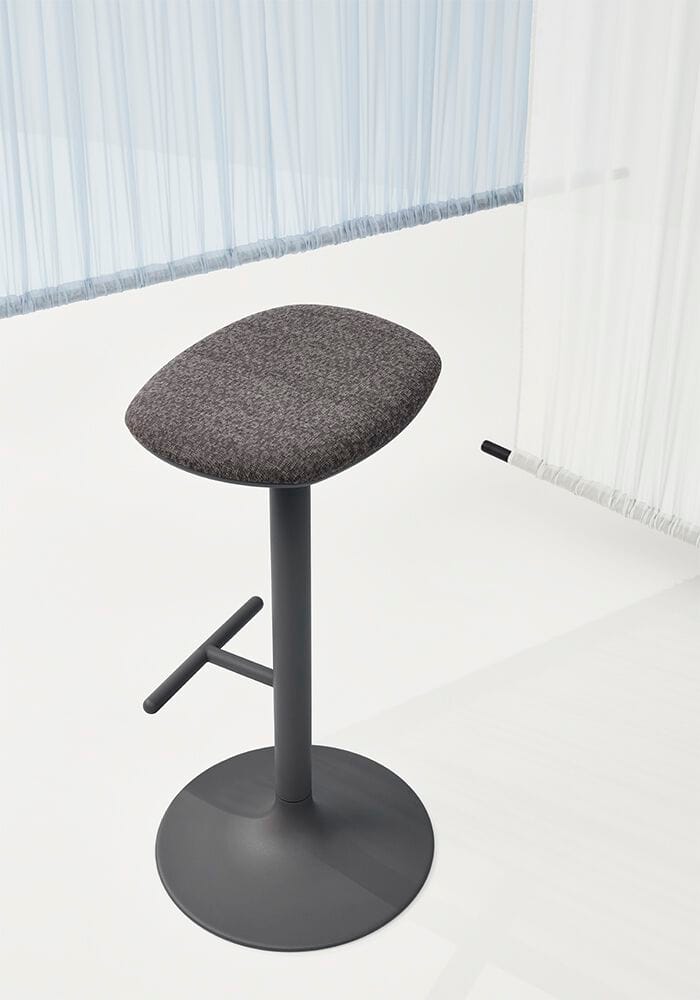 Высокий стальной стул с подставкой для ног и встроенной подушкой Infiniti Flink ARCH-00111841 - Вид №4