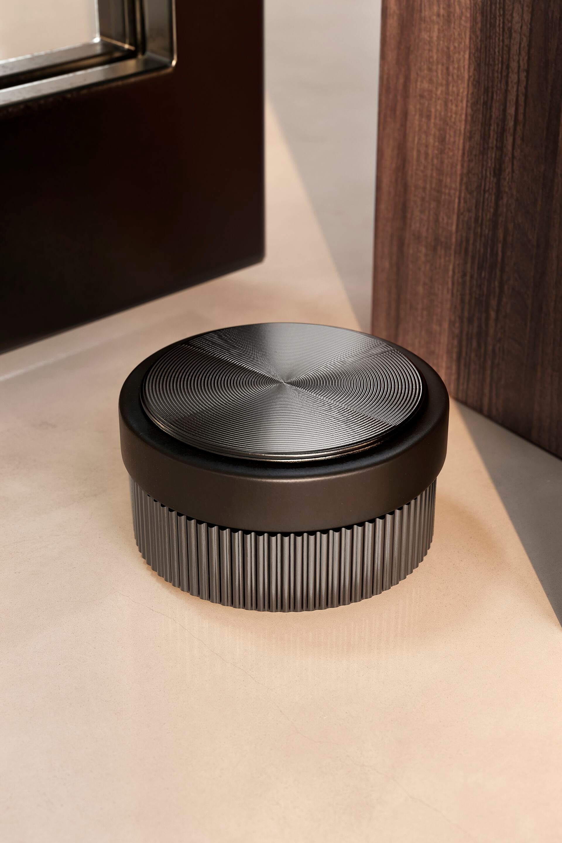 Алюминиевый дверной стопор Viefe Бруклин ARCH-00149697 - Вид №1