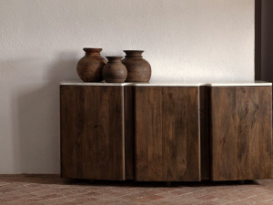 Круглая ваза ручной работы из манго