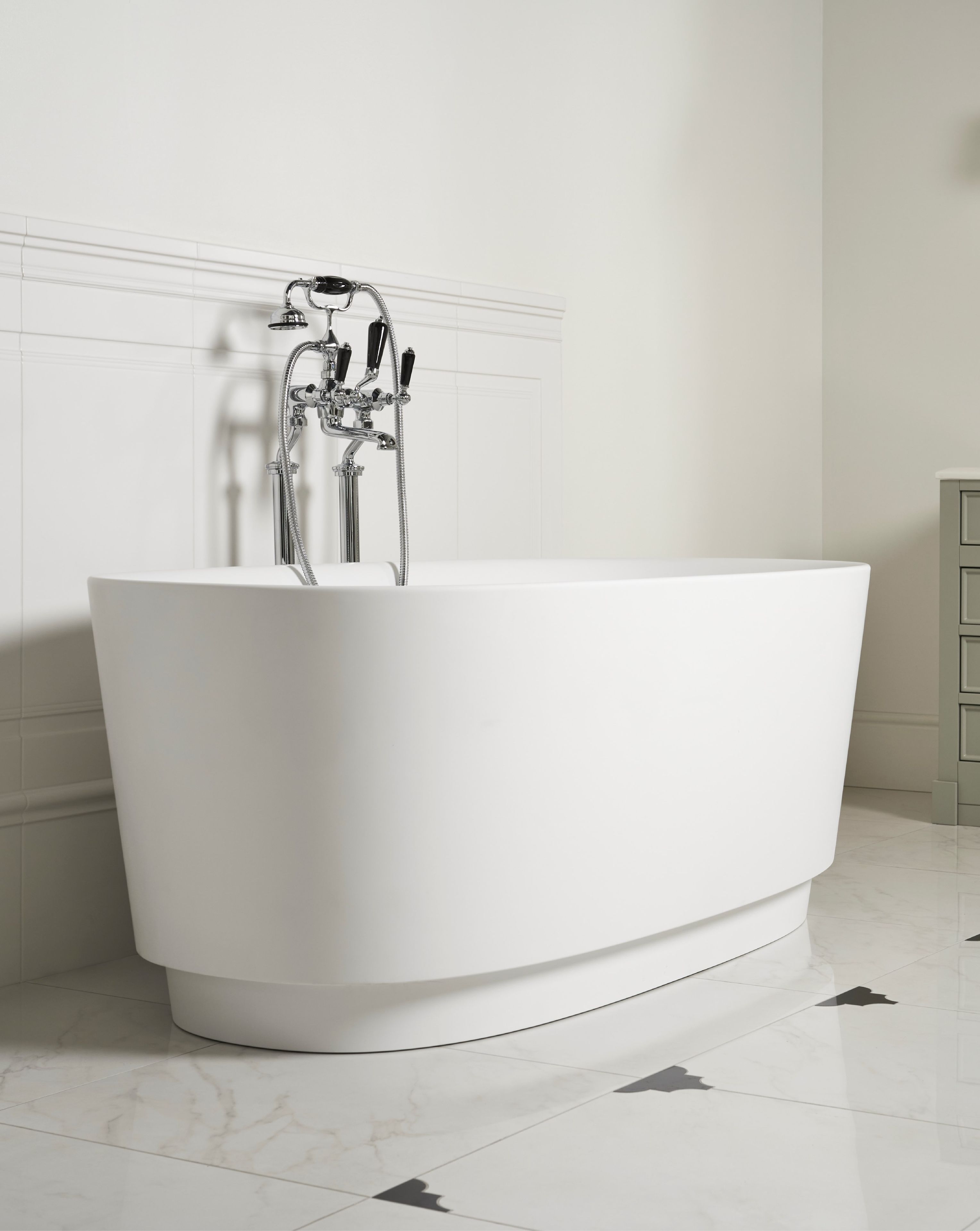 Овальная ванна в White Tec Plus Devon&Devon DOVE ARCH-00147021 - Вид №5