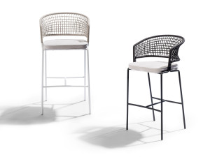 Высокий садовый стул