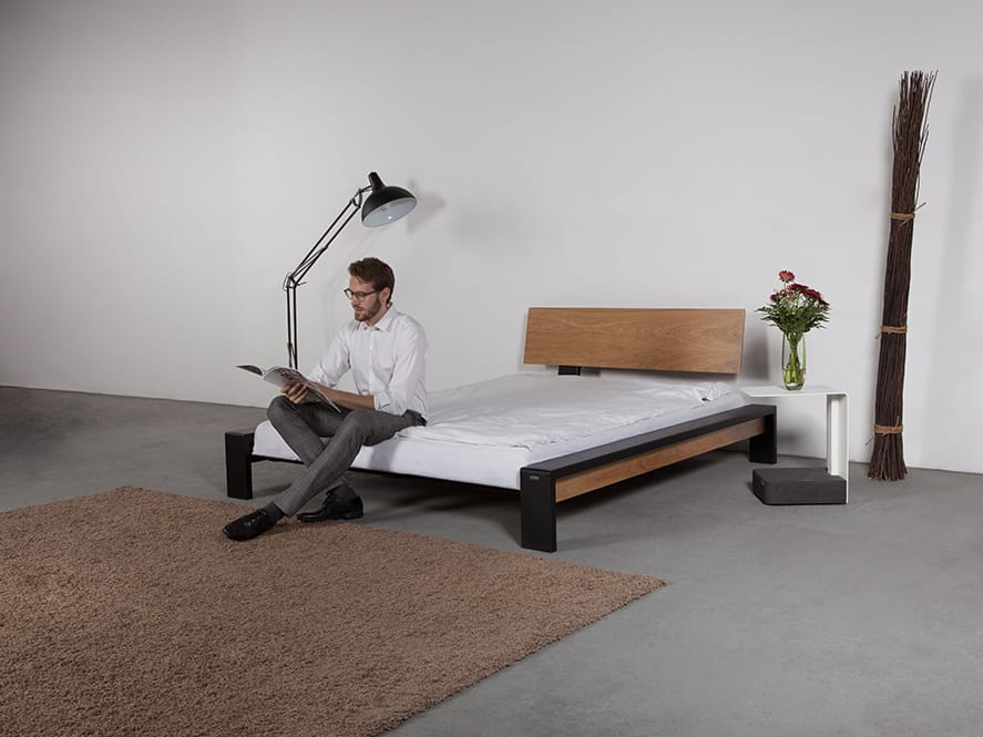 Стальная и деревянная кровать Wissmann raumobjekte SIDE - ART326 ARCH-00143294 - Вид №2