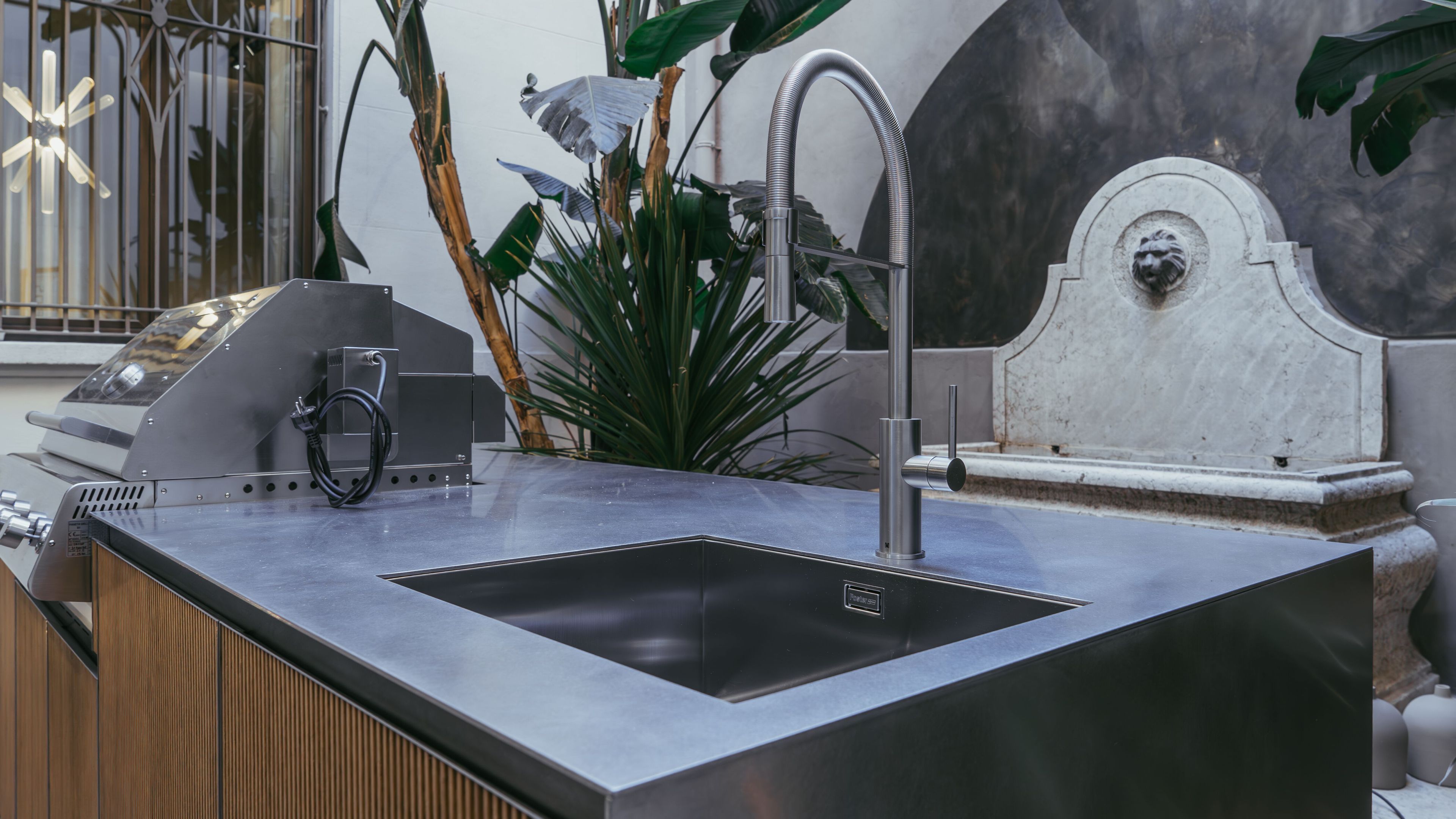 Газовая плита из нержавеющей стали с барбекю OF outdoorkitchens Via Nolfi ARCH-00040077 - Вид №1