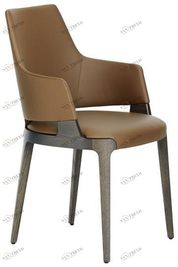 Potocco Кожаное кресло с подлокотниками Velis 942 7 / 942 pb7