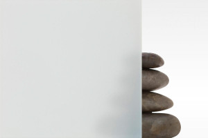 FSRT265 Стекло Vivichrome Chromis показано в виде конфигурации с промежуточным слоем цвета Seaglass и стандартной отделкой Forms-surfaces