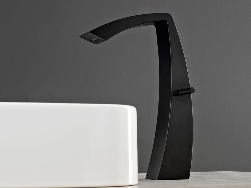 Латунный однорычажный смеситель для раковины с одним отверстием Rubinetterie Treemme Archè ARCH-00126574