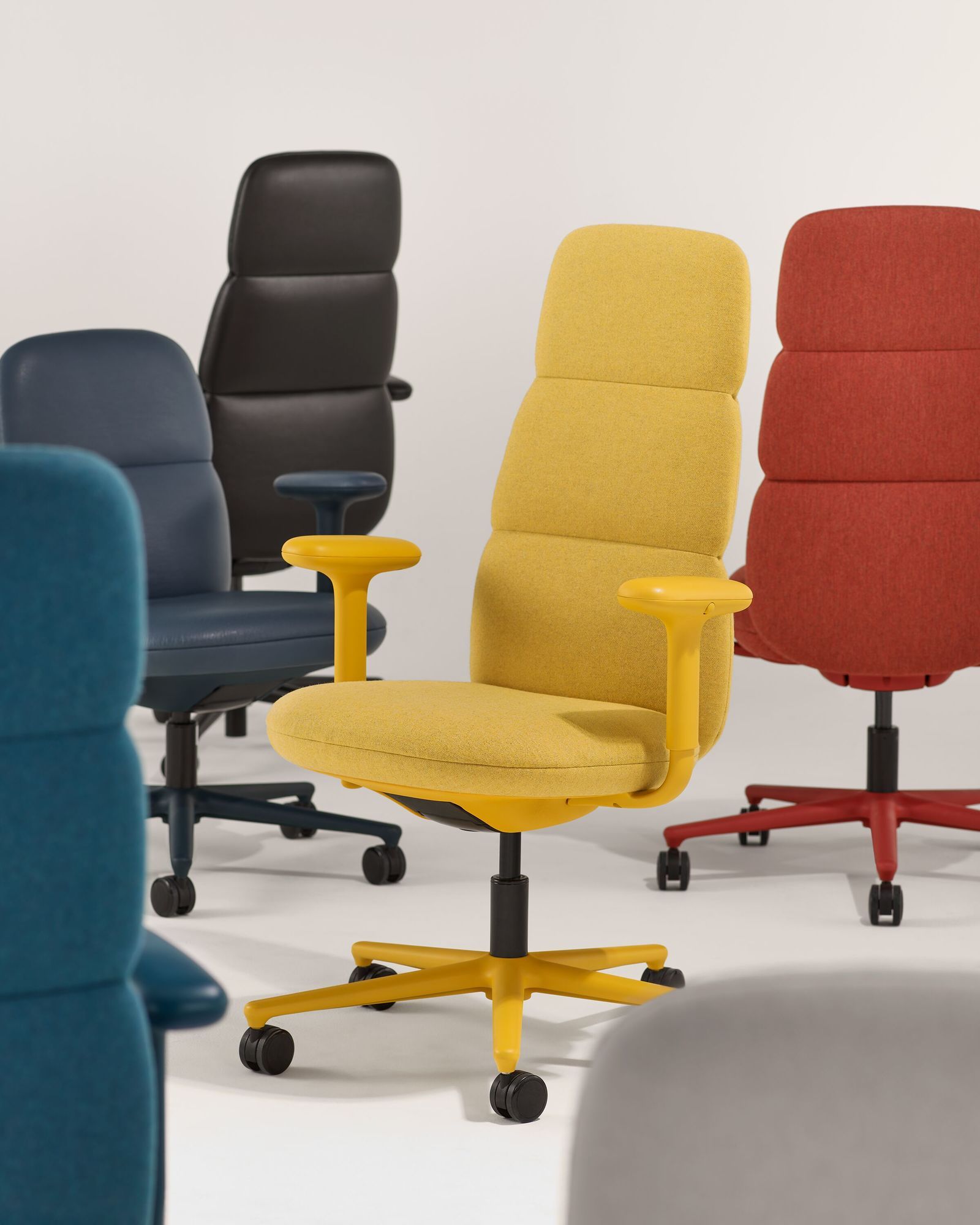 Кожаное офисное кресло с подлокотниками Herman Miller Asari ARCH-00095805 - Вид №7