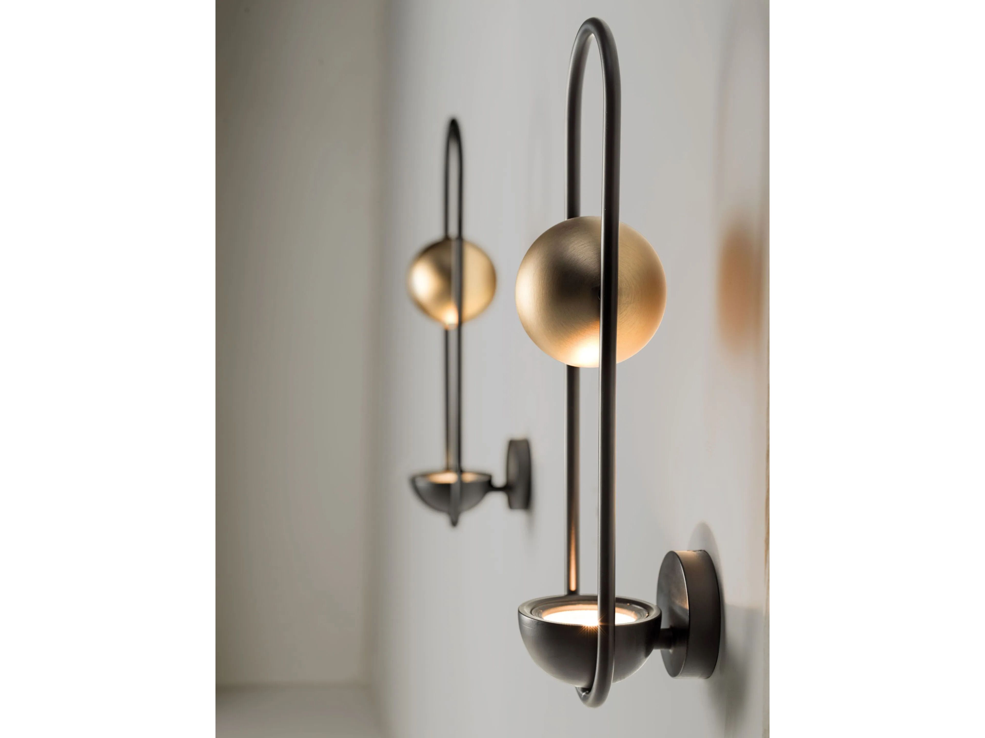 Металлический светодиодный настенный светильник Masiero Luppiter ARCH-00055380 - Вид №1