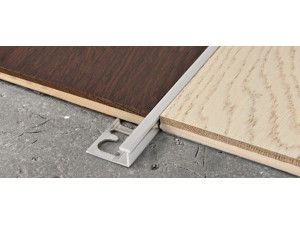 Алюминиевое соединение пола