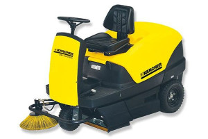 13350424 Подметальная машина Karcher KM 100/100 R LPG 1.280-106 Karcherprof