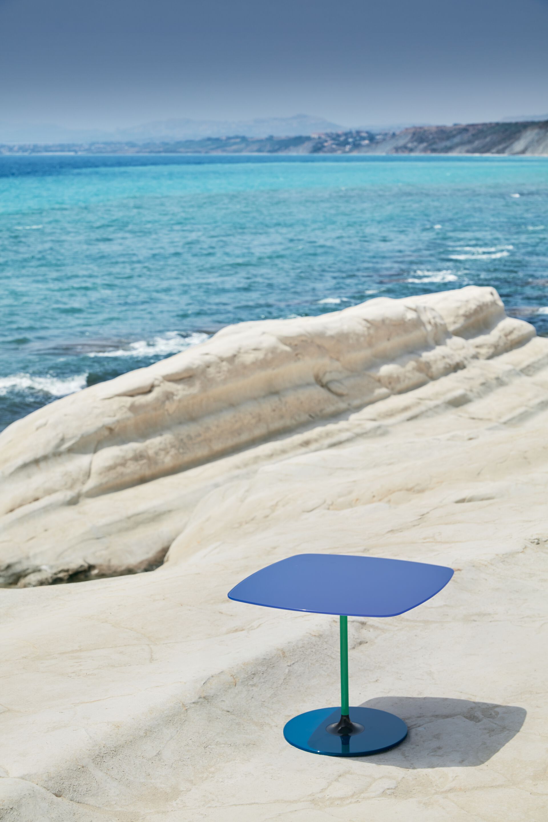 Квадратный журнальный столик с хрустальной столешницей и стальным основанием Kartell Тьерри ARCH-00101470 - Вид №10