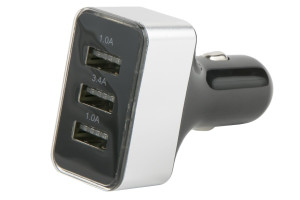 17279592 Автомобильное зарядное устройство Tech АС-13 lite 3 USB, 1 A, черный УТ000023701 Red Line