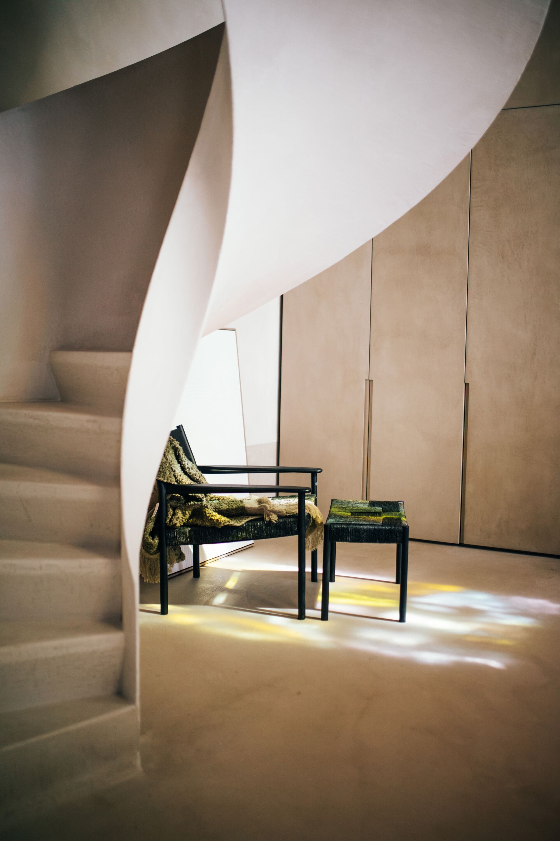 Скамья / подставка для ног из манго POMAX Cullinan ARCH-00055223 - Вид №6