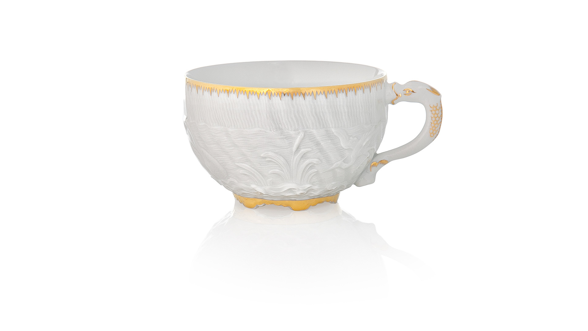67418 Meissen Чашка чайно-кофейная с блюдцем 140мл "Лебединый сервиз" (золотой кант) Фарфор  - Вид №1