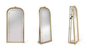 Напольное зеркало с вешалкой