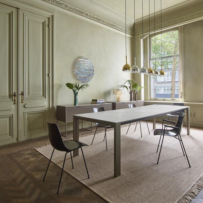 Ligne Roset Стол со столешницей из керамогранита под мрамор  005bfy1s  - Вид №3