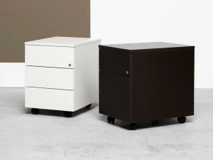Manerba Офисный комод из дерева на колесиках Unibox F400