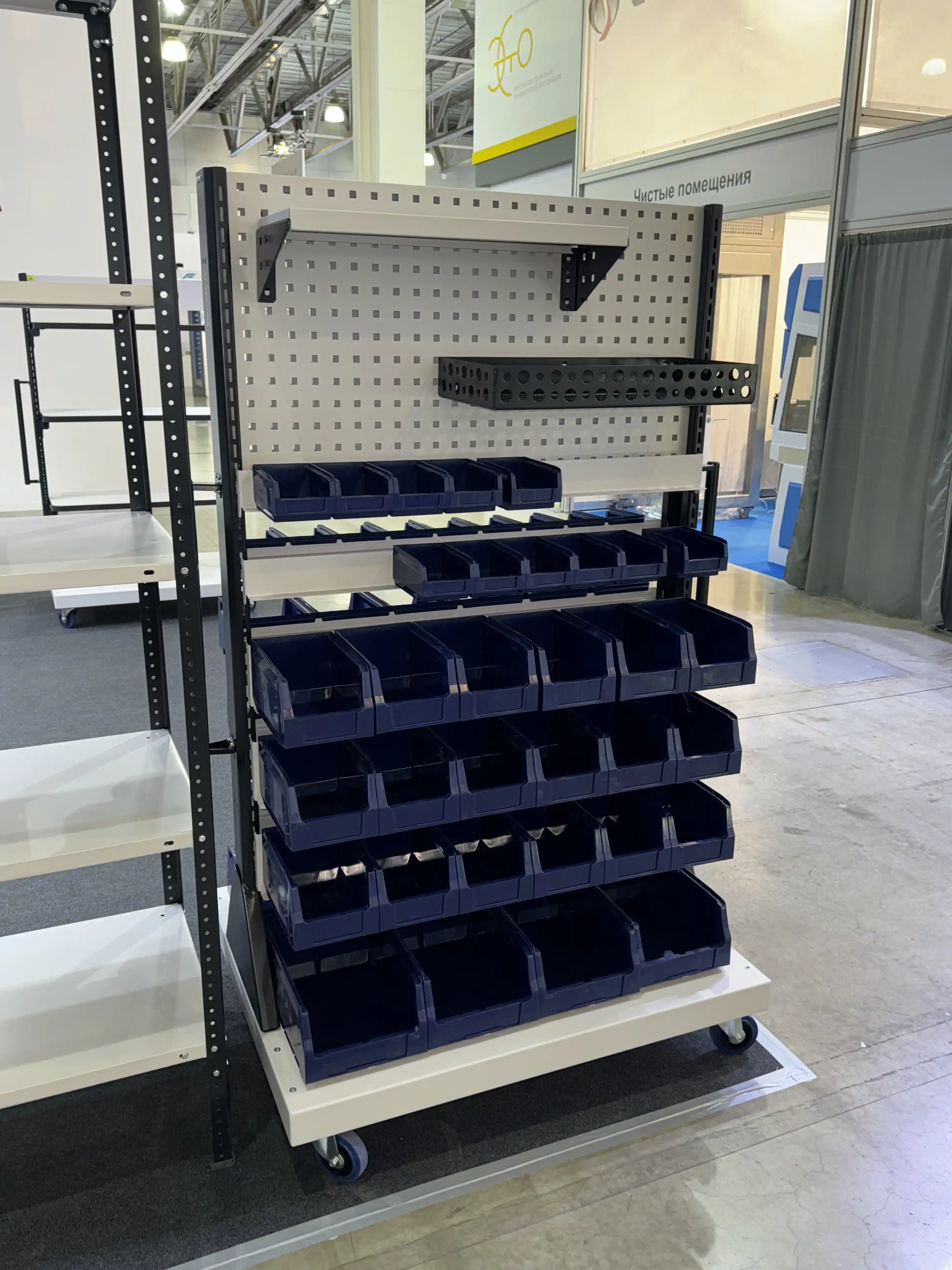 Передвижная стойка SPC 4B.1 (90.36.8) Верстакофф 134200 - Вид №3