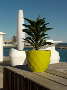 002229 Кашпо Nano матовое красное 15см Vondom Vases
