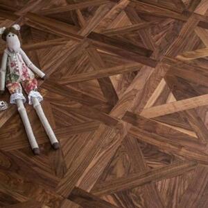 Модульный паркет Coswick Шато Американский Орех американский Селект (Гладкая) 431х431 мм.