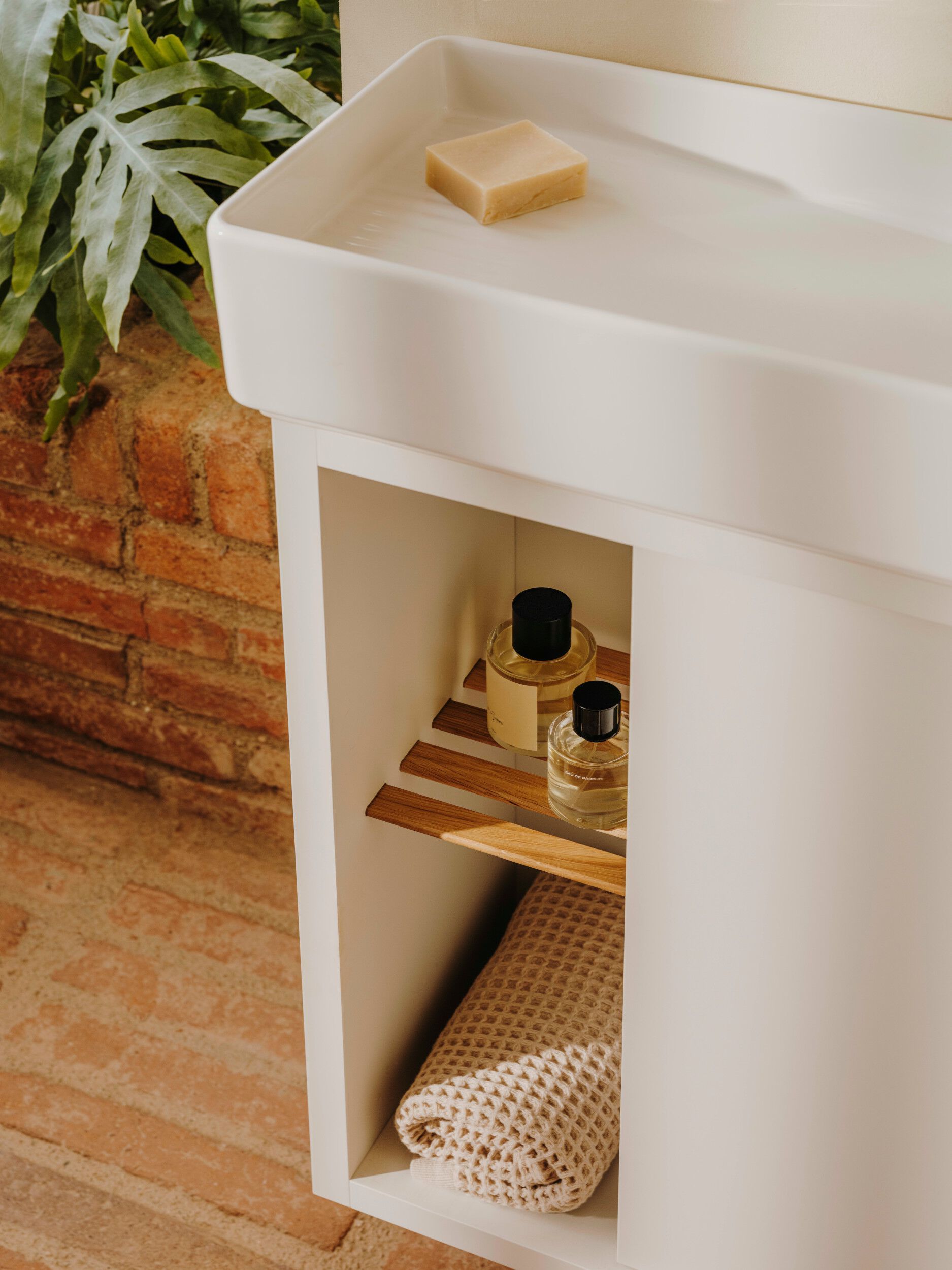 Деревянный подвесной умывальник с дверцами Roca ARCH-00047217 - Вид №10