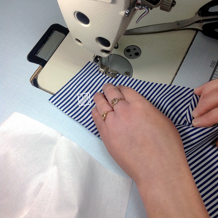 VLDW331 Маска защитная дизайнерская на лицо Santreyd  - Вид №4