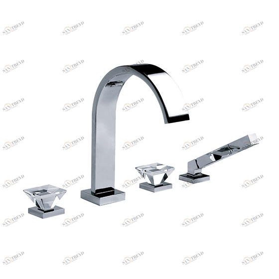 Смеситель для ванны на 4 отверстия ½“, монтаж на борт ванны JOERGER Empire Royal Crystal 626.40.100.000-AA