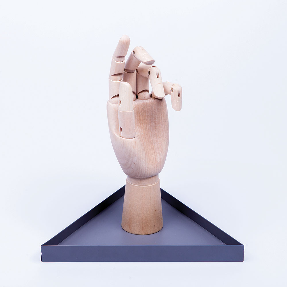 DYHANDDGR Органайзер для украшений the hand серый Doiy 