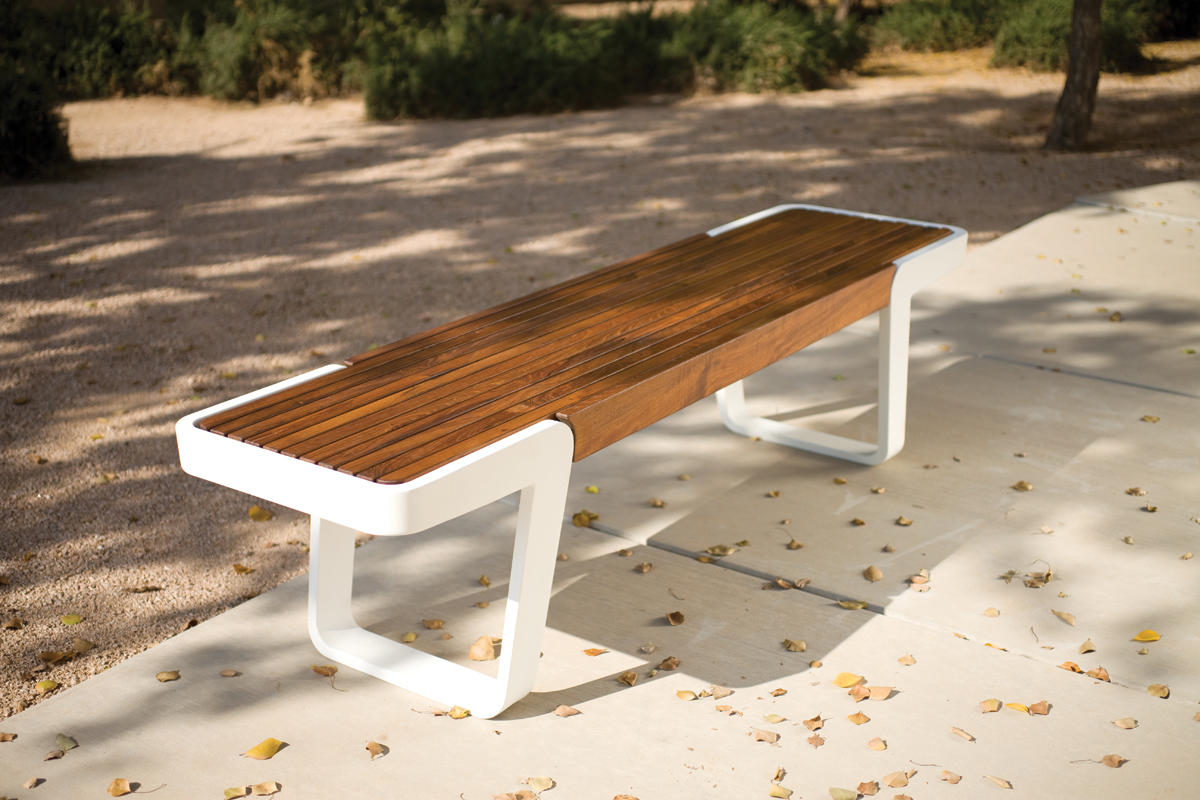 FSRT24 Круговая скамья  Forms-surfaces 