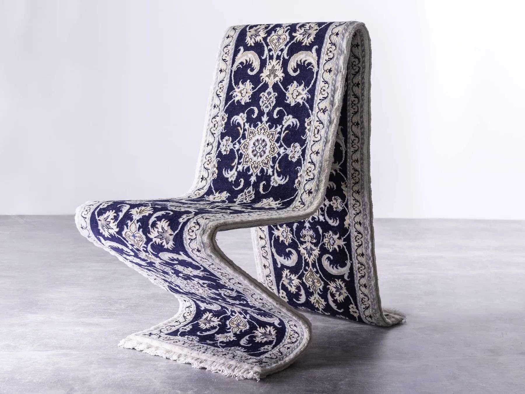 Тканевый стул LO Contemporary CARPET CHAIR ARCH-00151052