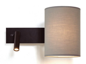 Регулируемая лампа для чтения из металла и рафии