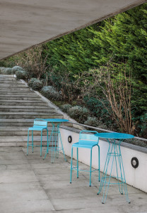 Алюминиевый садовый стул со спинкой