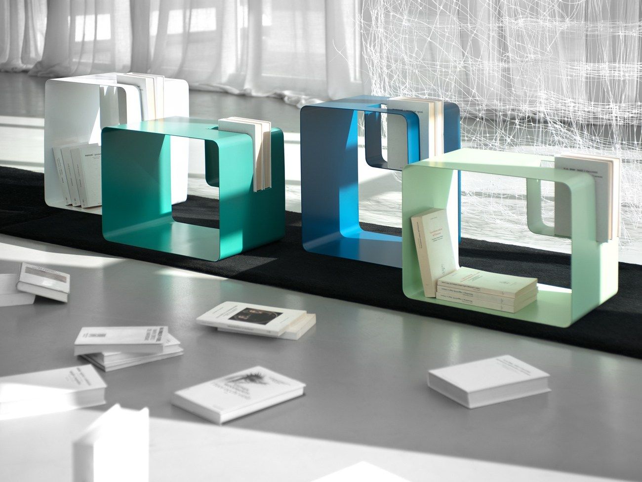 Металлический журнальный столик с журнальным столиком MEMEDESIGN LIBRIS ARCH-00033814 - Вид №1